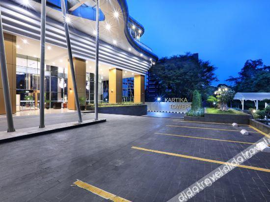 Aston Kartika Grogol Hotel & Conference Center Jakarta Extérieur photo